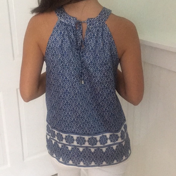 Halter top - Picture 2 of 2